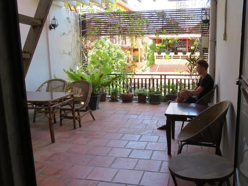 Goldie Guesthouse Phnom-Penh Buitenkant foto