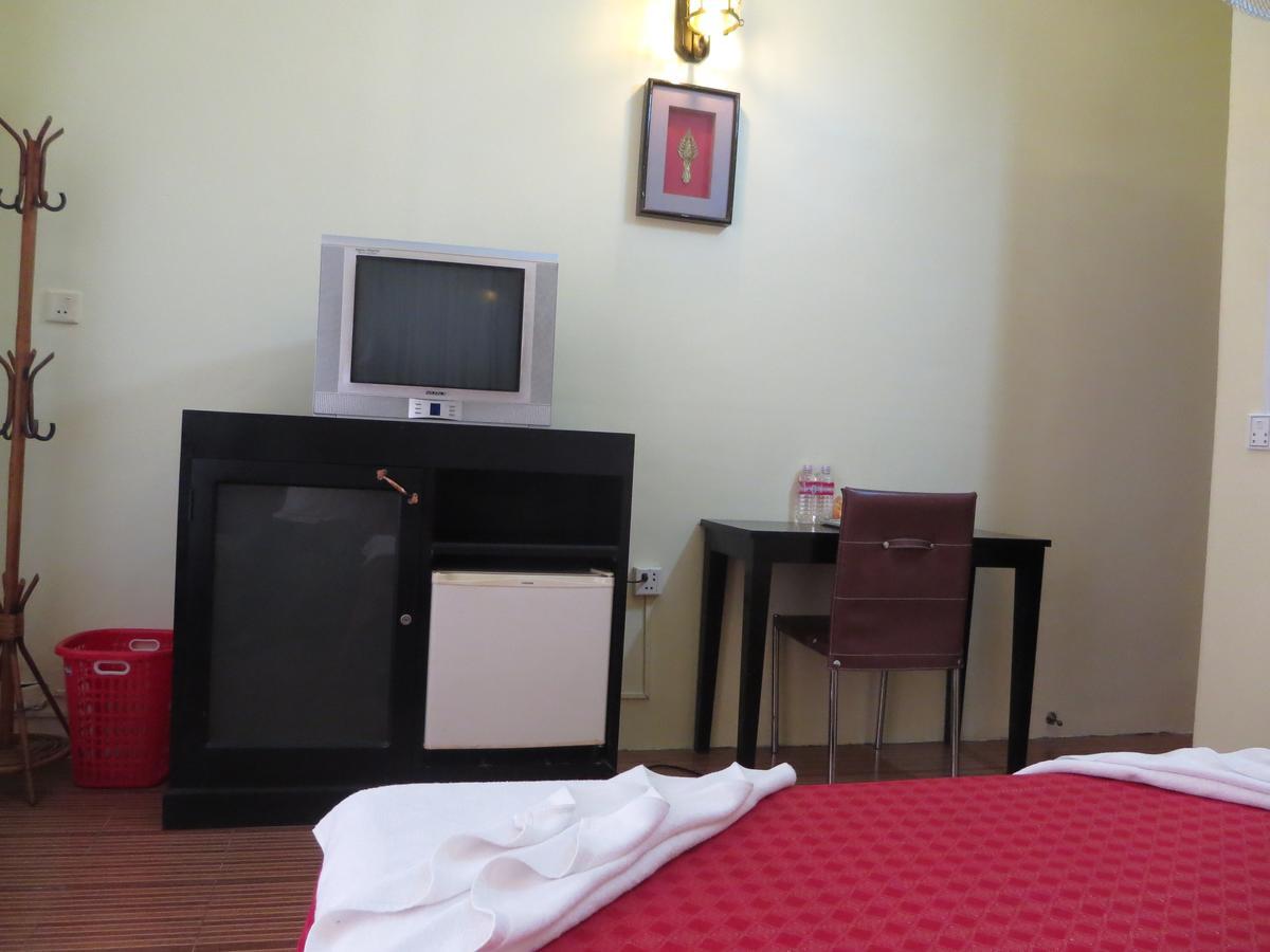 Goldie Guesthouse Phnom-Penh Buitenkant foto