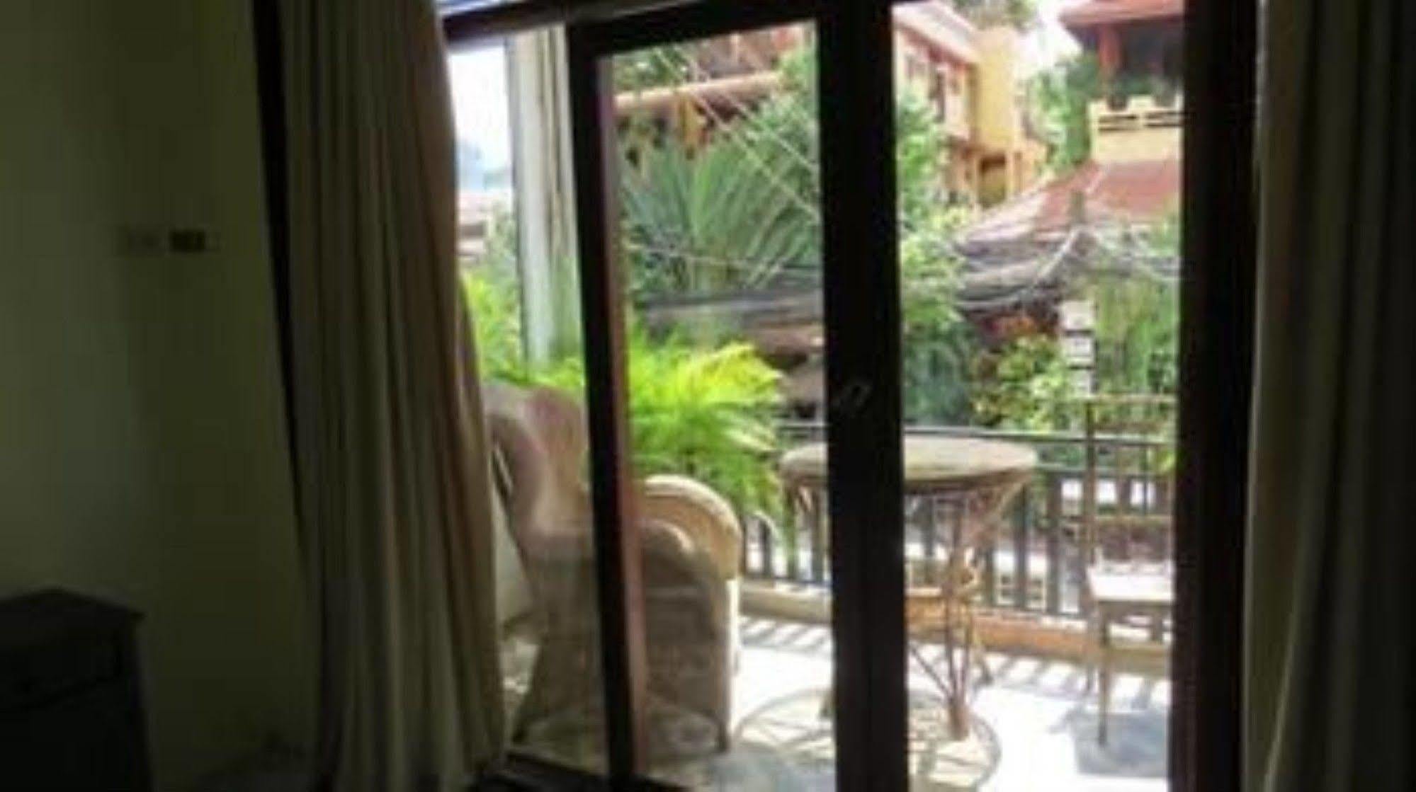 Goldie Guesthouse Phnom-Penh Buitenkant foto